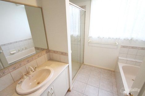 Property photo of 25-26 Sparrow Court Lara VIC 3212