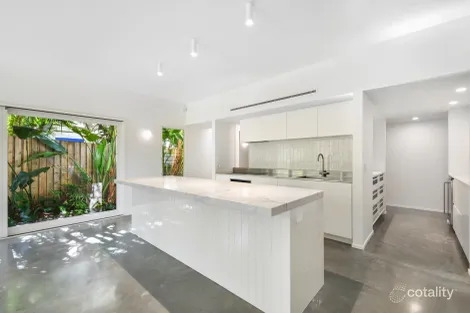 Property photo of 210 Cypress Terrace Palm Beach QLD 4221