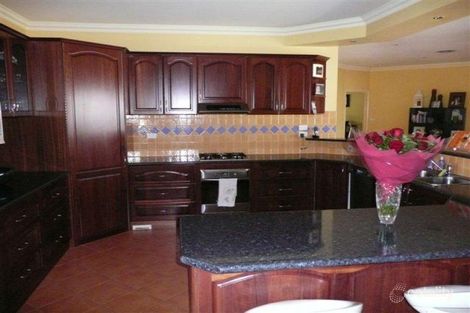 Property photo of 9 Hepburn Place Kialla VIC 3631