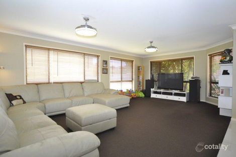 Property photo of 18 Tee Trees Boulevard Arundel QLD 4214