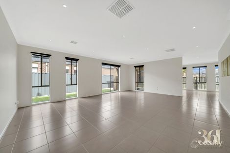 Property photo of 23 Elsmore Street Tarneit VIC 3029
