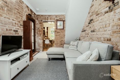 Property photo of 215 Sutherland Street Paddington NSW 2021