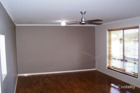 Property photo of 32 Bunker Avenue Urraween QLD 4655