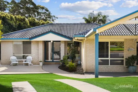 Property photo of 28 Royal Palm Drive Sawtell NSW 2452