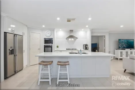Property photo of 37 Barmouth Loop Butler WA 6036