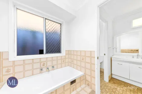 Property photo of 4 Gwynellen Place Cherrybrook NSW 2126