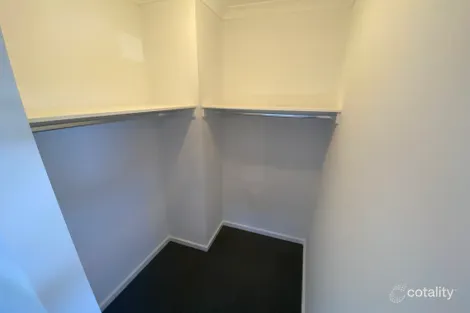 Property photo of 24 Woolspinner Crescent Wyndham Vale VIC 3024