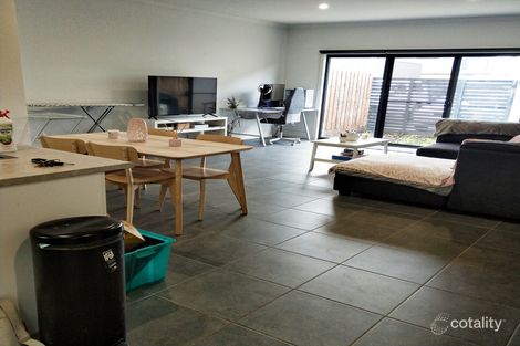 Property photo of 12 Kanuri Way Pakenham VIC 3810