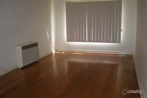 Property photo of 2/3 Tudor Crescent Noble Park North VIC 3174