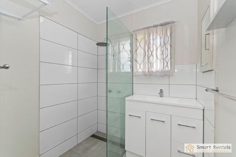 Property photo of 8 Bartlett Avenue Mundingburra QLD 4812