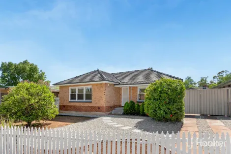 Property photo of 46 Bloomfield Crescent Elizabeth Downs SA 5113
