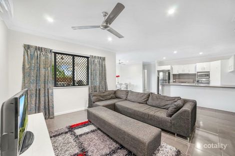 Property photo of 19 Oregon Street Manoora QLD 4870