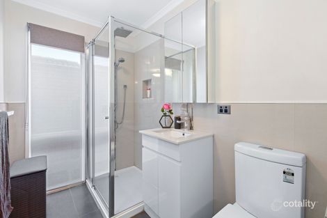 Property photo of 29 Barbary Crescent Taylors Lakes VIC 3038