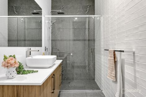 Property photo of 30 Everard Avenue Keswick SA 5035