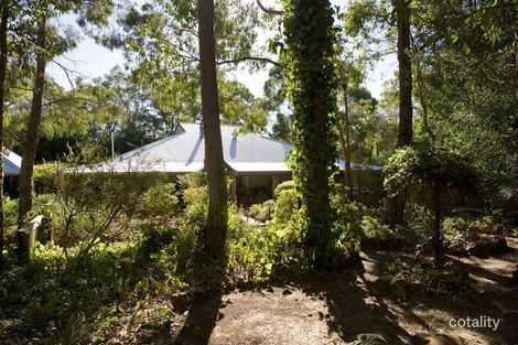 4 Thorp Pl, Roleystone, WA 6111