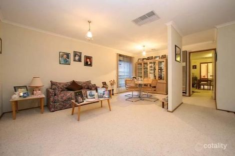 Property photo of 17 Malmsbury Crescent Rowville VIC 3178