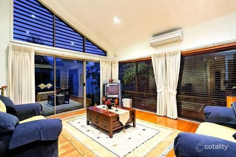 Property photo of 12 Shearer Drive Rowville VIC 3178
