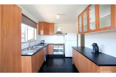 Property photo of 6 Harlow Court Deer Park VIC 3023