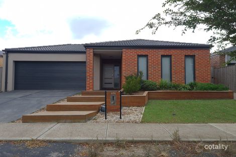 674 Grand Bvd, Mickleham, VIC 3064