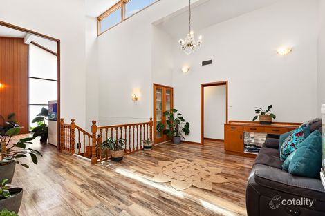 Property photo of 2 Pindimar Close Eleebana NSW 2282
