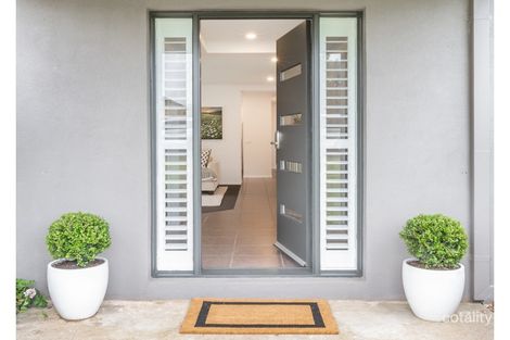 Property photo of 22 Nina Street Dennington VIC 3280