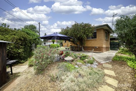 Property photo of 4 Kidston Crescent Curtin ACT 2605
