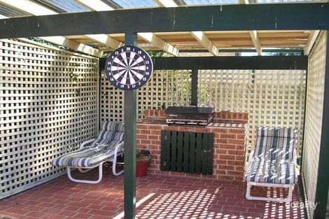 Property photo of 10 Viola Place Rosemeadow NSW 2560