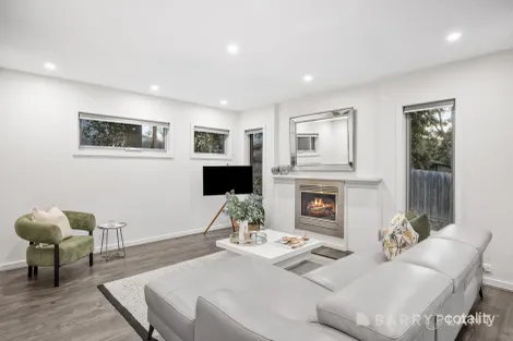 Property photo of 2/208 Main Road Lower Plenty VIC 3093