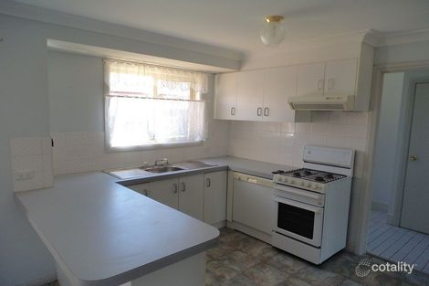 Property photo of 37 Jacqua Avenue Goulburn NSW 2580