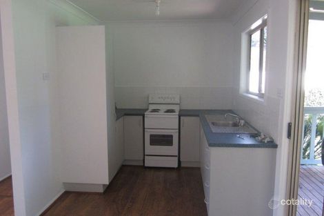 Property photo of 7 Wattle Street Fishermans Paradise NSW 2539