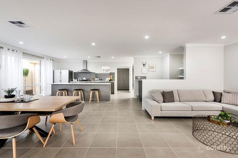 2 Churchill Ch, Hilbert, WA 6112