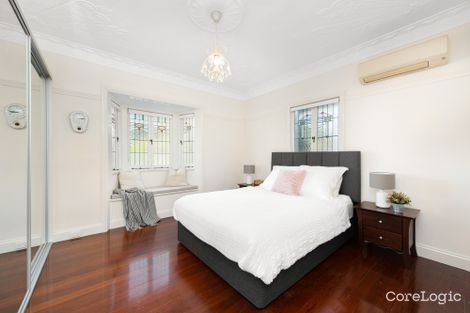 Property photo of 100 Abbotsleigh Street Holland Park QLD 4121