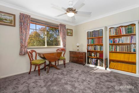 Property photo of 22 Woodbury Park Drive Mardi NSW 2259