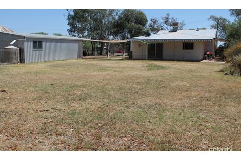 27 Murray St, Cunnamulla, QLD 4490