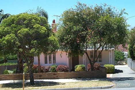 32 Edinboro St, Mount Hawthorn, WA 6016