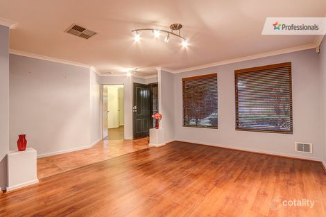 Property photo of 20 Crystal Turn Bennett Springs WA 6063