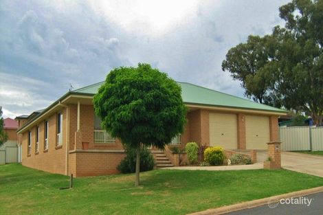 24 Tadros Ave, Young, NSW 2594