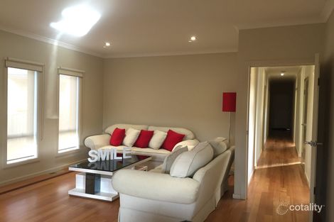 Property photo of 3 Lorbenik Court Brown Hill VIC 3350