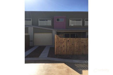 71 Stanley St, Indooroopilly, QLD 4068