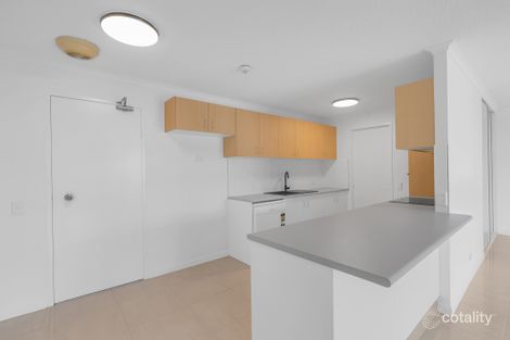 Property photo of 4/107-113 Esplanade Cairns City QLD 4870