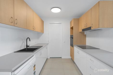 Property photo of 4/107-113 Esplanade Cairns City QLD 4870