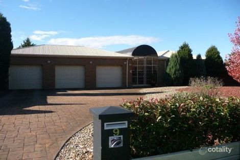 9 Murray Ct, Greenvale, VIC 3059