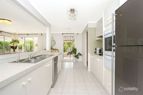 Property photo of 19 Mallard Crescent Seaford Rise SA 5169