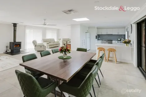 Property photo of 5 Campbell Court Darley VIC 3340