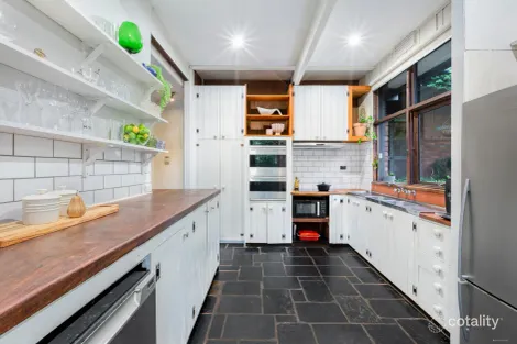 Property photo of 3 Wakefield Close Eltham North VIC 3095