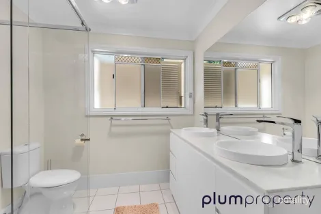 Property photo of 58 Hakea Crescent Chapel Hill QLD 4069