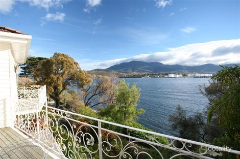 Property photo of 91 Derwent Avenue Lindisfarne TAS 7015