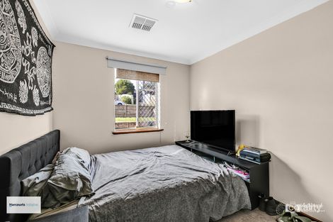 Property photo of 21 Greville Way Girrawheen WA 6064