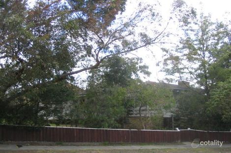 4 Sylvan Cres, Ashwood, VIC 3147