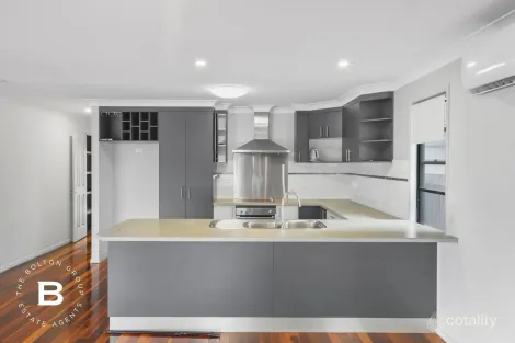 Property photo of 8 Vienne Court Springfield QLD 4300